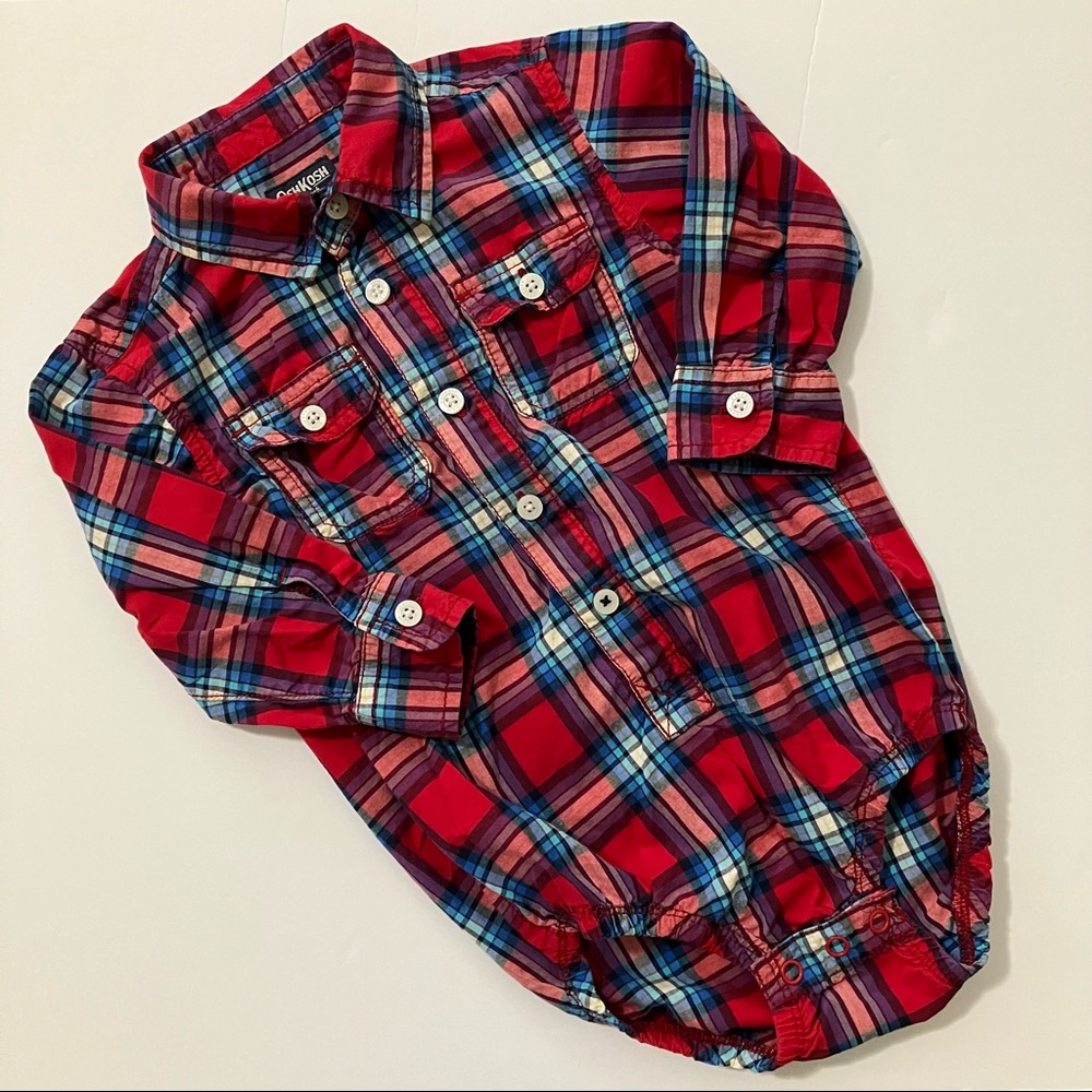 3/$24 Boys OshKosh Dress Shirt w/crotch snaps 18M